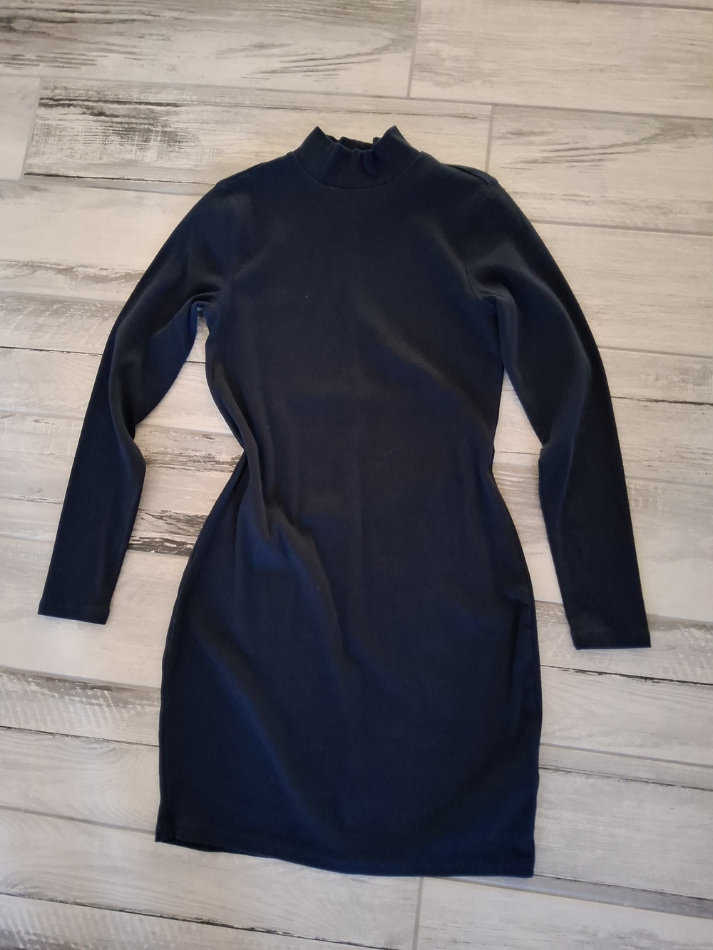Old Navy Navy Long-Sleeve Mock Neck Dress
